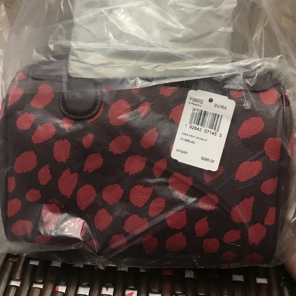 Coach purse - Picture 1 of 6